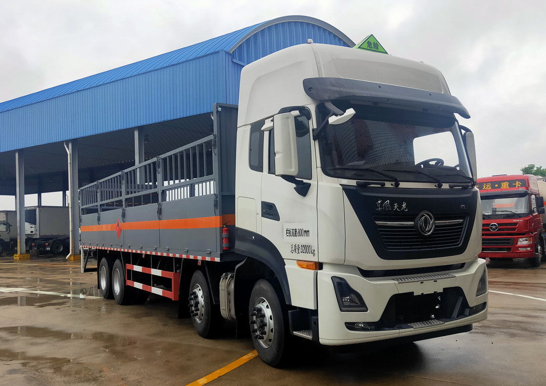 東風(fēng)天龍國六9.6米氣瓶運輸車